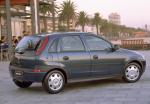 Holden Barina XC 2001 года